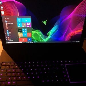 Razor blade pro gaming laptop 2020